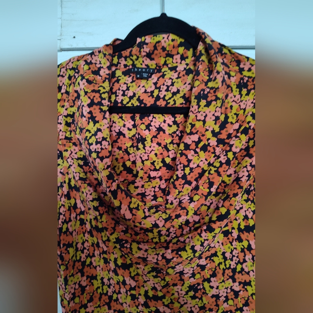 Theory Floral Sleeveless Top - Picture 4 of 7